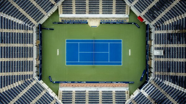 How can community sports programs effectively attract and retain participants in the UK?